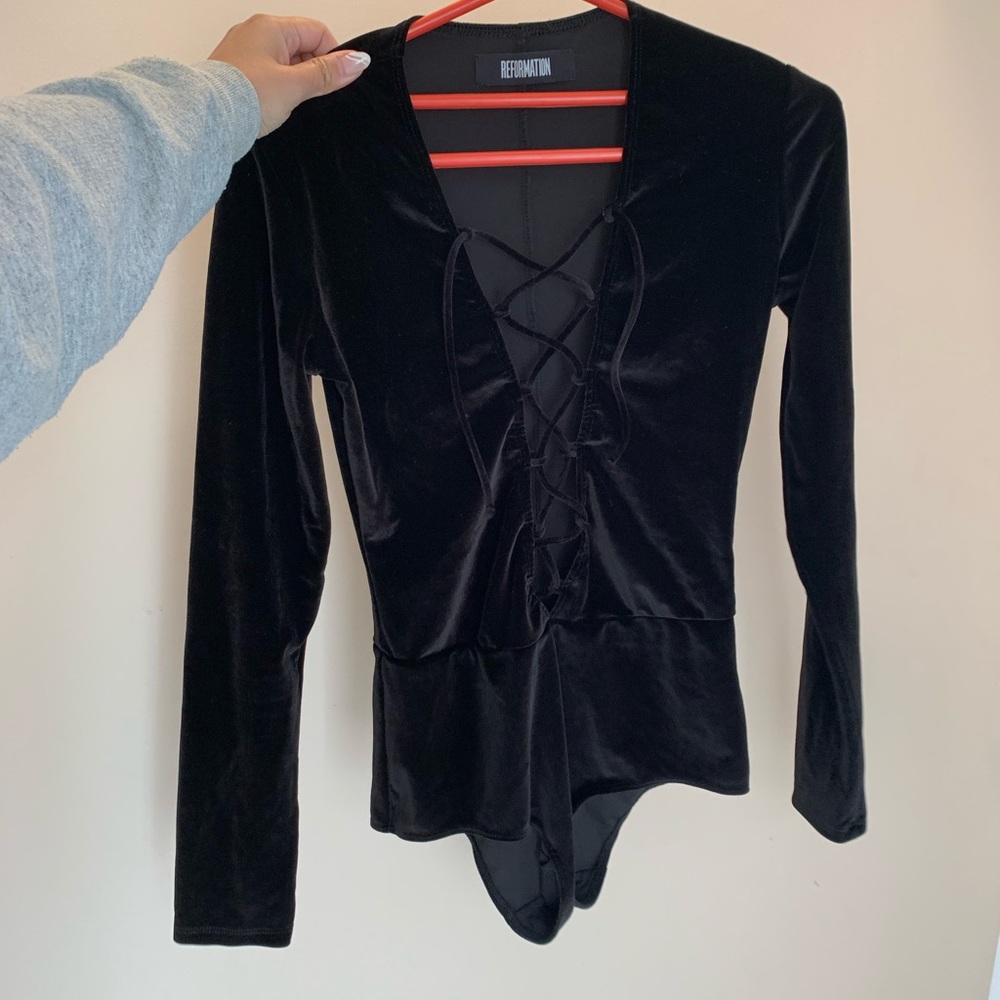 Reformation Avalon velvet bodysuit